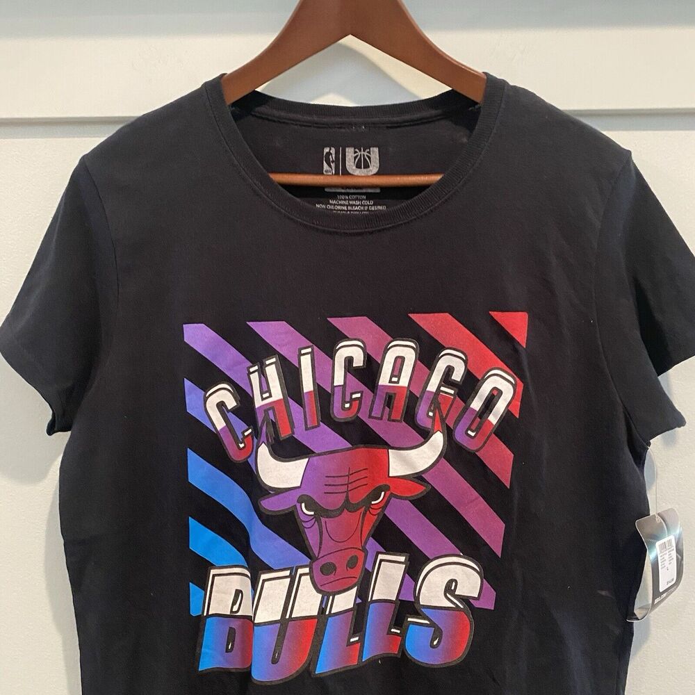 NWT NBA Chicago Bulls Shirt Women's Large‎ L Black Neon Basketball Graphic Tee
